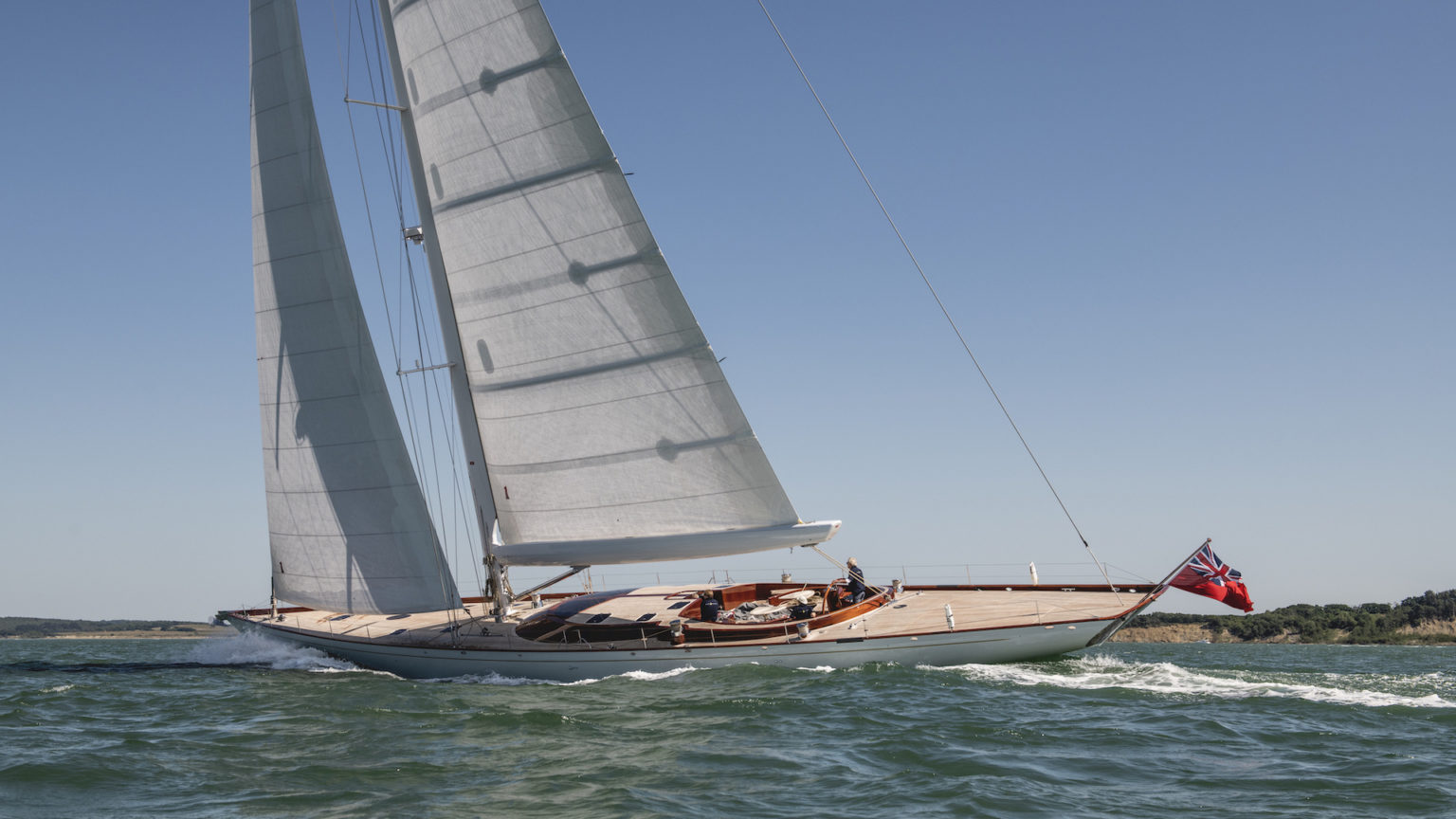 Yacht GEIST, Spirit Yachts CHARTERWORLD Luxury Superyacht Charters